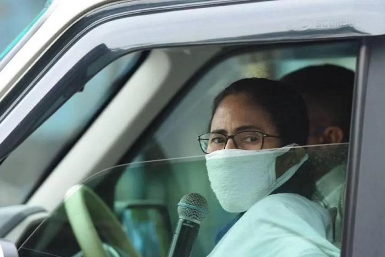 সড়কপথে দুর্গত এলাকা পরিদর্শন করবেন মুখ্যমন্ত্রী