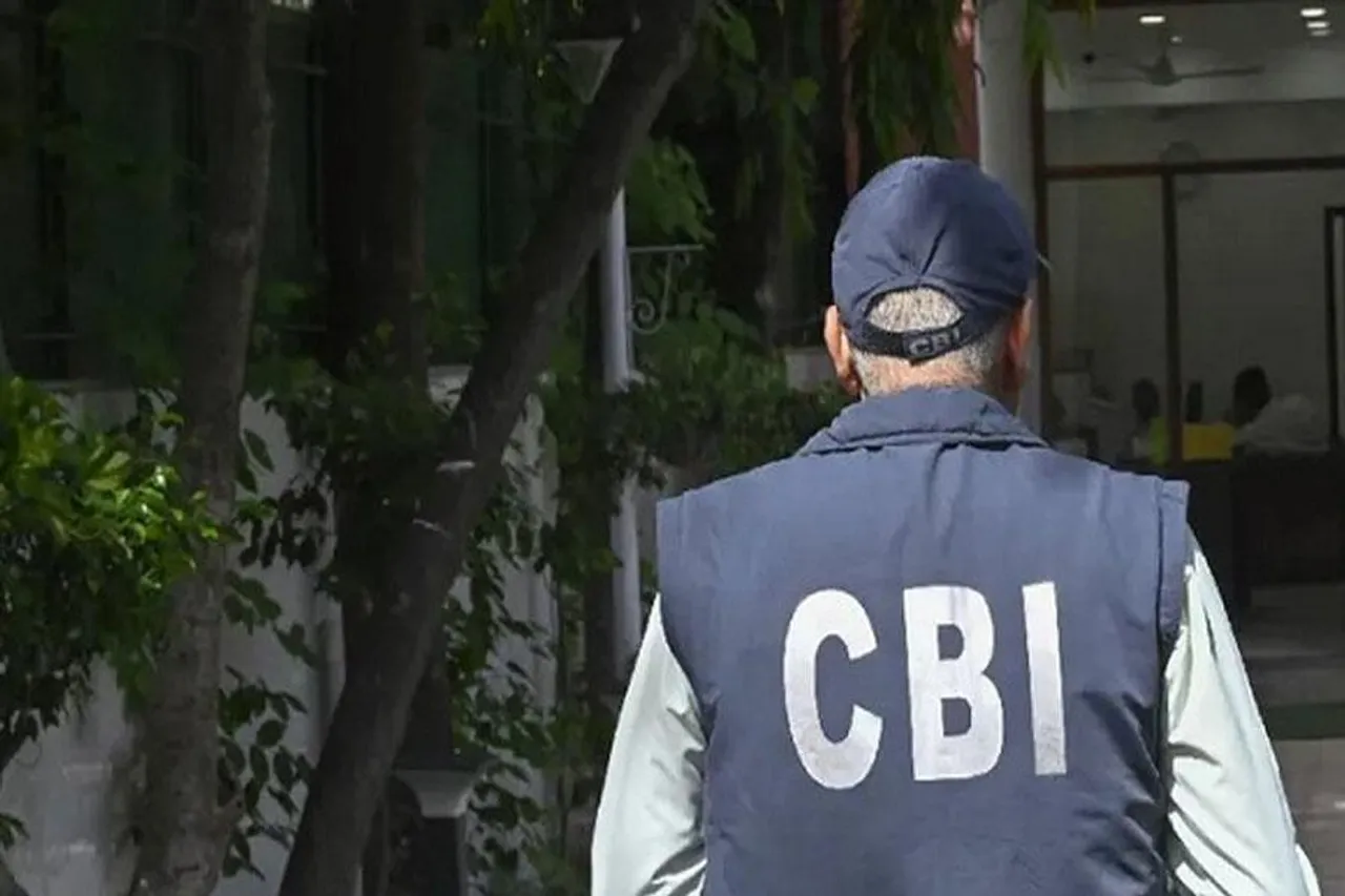 আনুমানিক ৪ হাজার কোটি টাকার ব্যাঙ্ক জালিয়াতির অভিযোগে তৎপর CBI