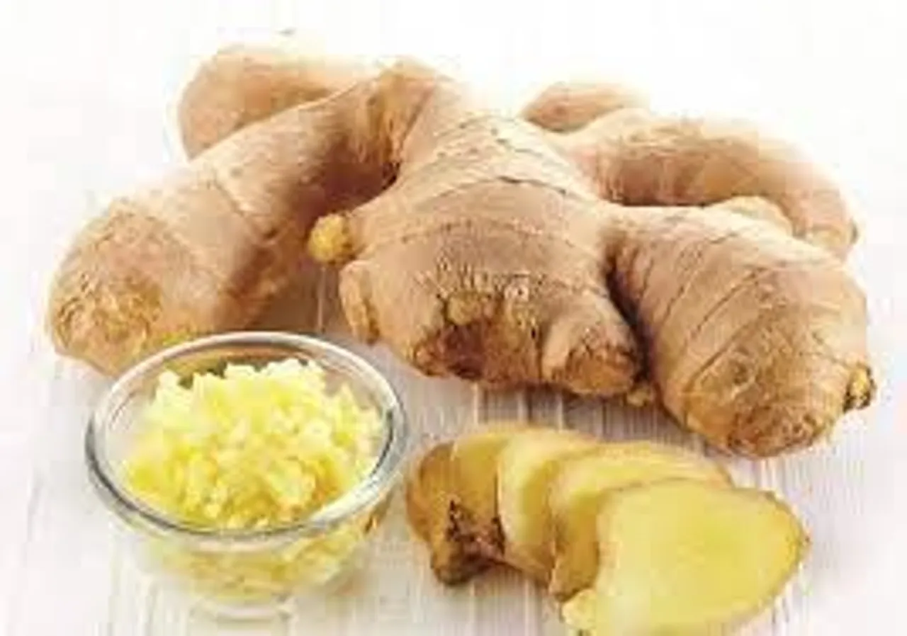 অতিরিক্ত আদা খেলে কি ক্ষতি হতে পারে জেনেন কি?