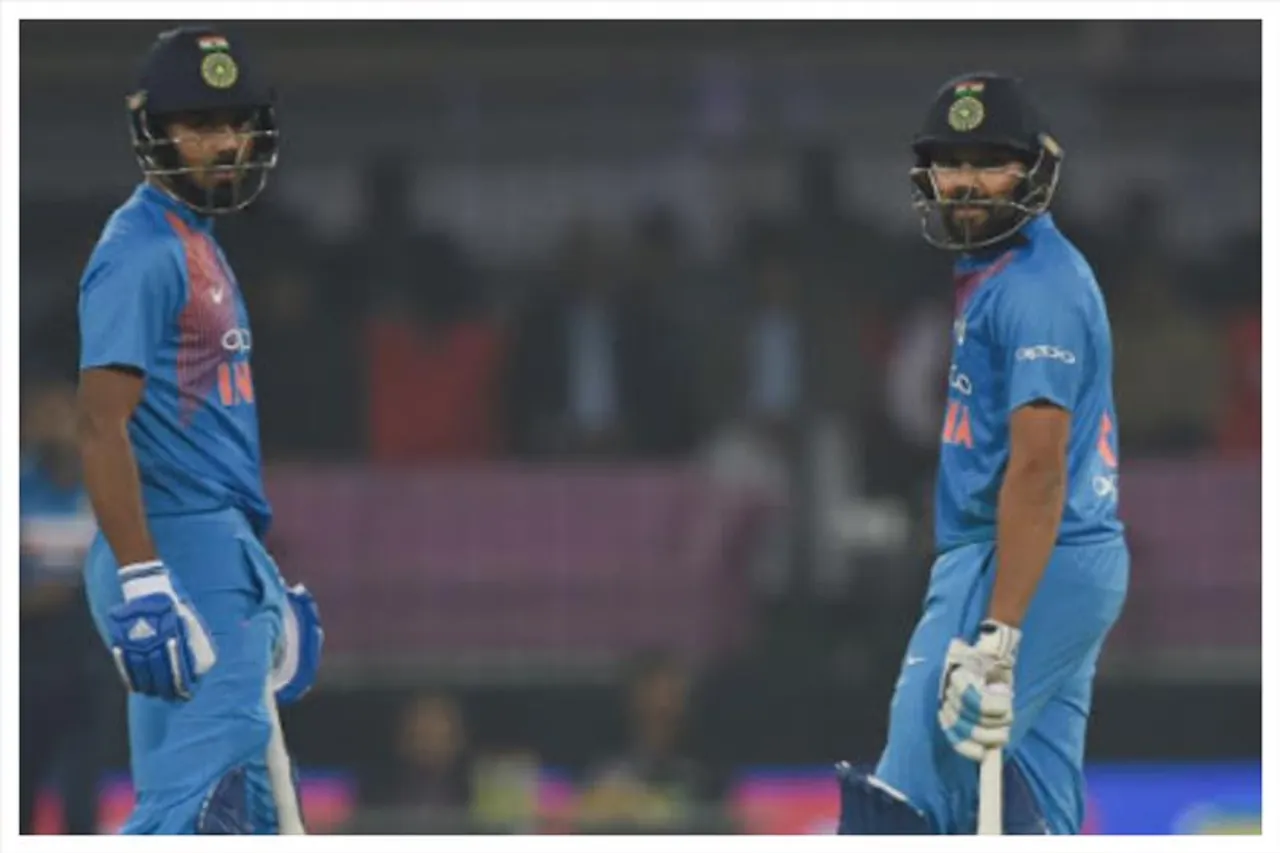 'পছন্দের' খেলোয়াড়দের অগ্রাধিকার? ক্ষোভে ফুটছেন নেটিজেনরা