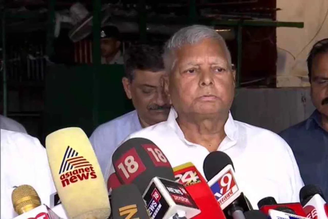 আমাদের বিজেপিকে সরাতে হবে এবং দেশকে বাঁচাতে হবে: লালু প্রসাদ যাদব