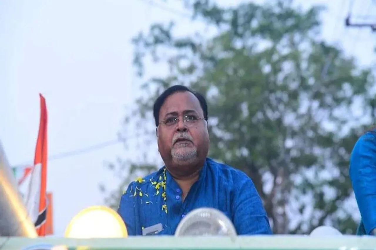 Partha Chatterjee: কেমন আছেন কয়েদি নম্বর ৯৪৩৭৯৯?