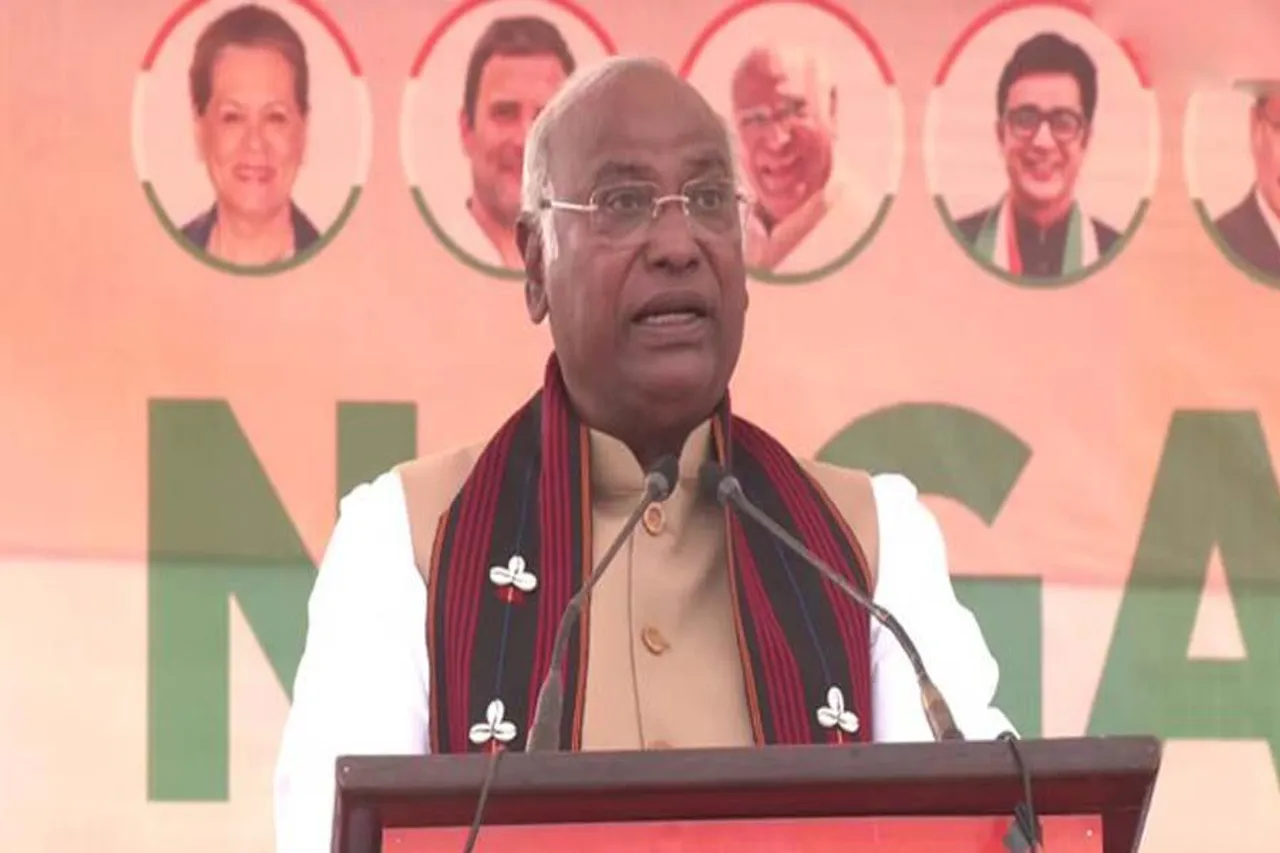 ২০ বছর ধরে নাগাল্যান্ডকে লুট করছে বিজেপি-এনডিপিপি-এনপিএফঃ মল্লিকার্জুন খাড়গে