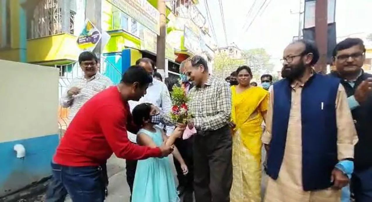 শেষ মূহুর্তের নির্বাচনী প্রচারে সাংসদ অধীর রঞ্জন চৌধুরী