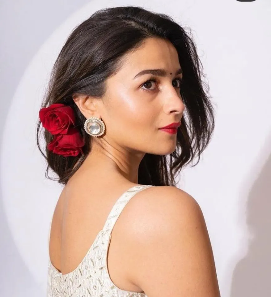 'গঙ্গুবাঈ কাথিয়াওয়াড়ি' নিয়ে আগ্রহী আলিয়া