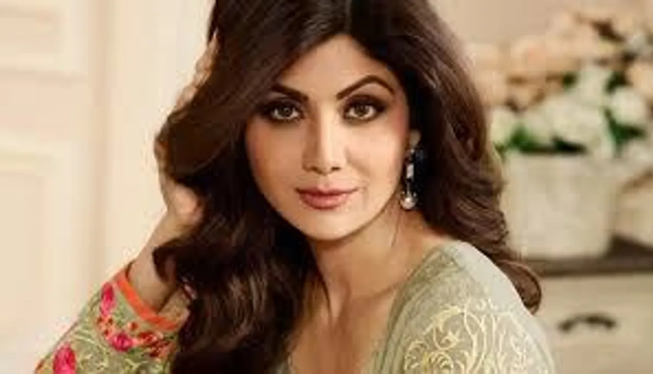 তবে কি ভাঙনের পথে রাজ-শিল্পার সম্পর্ক