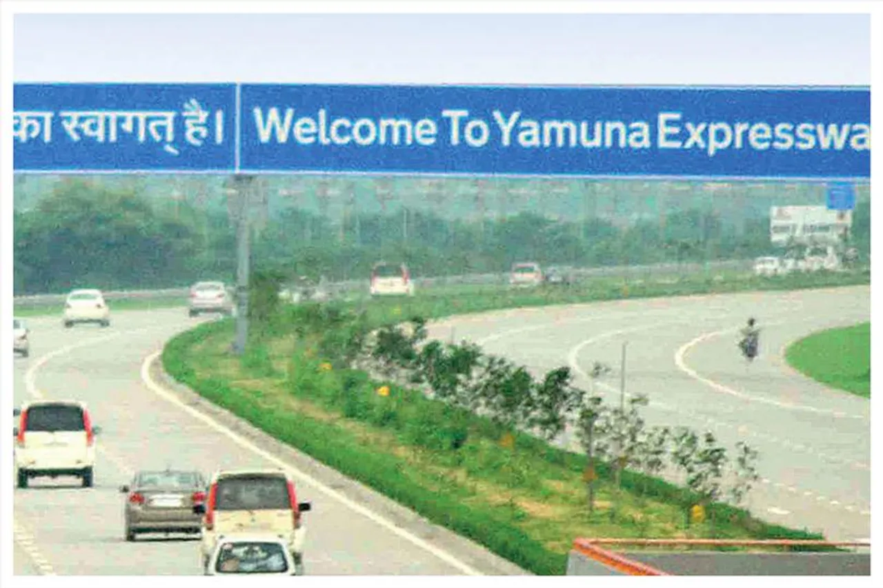 যমুনা এক্সপ্রেসওয়েতে মিলল এক ব্যক্তির দেহ, তদন্ত শুরু