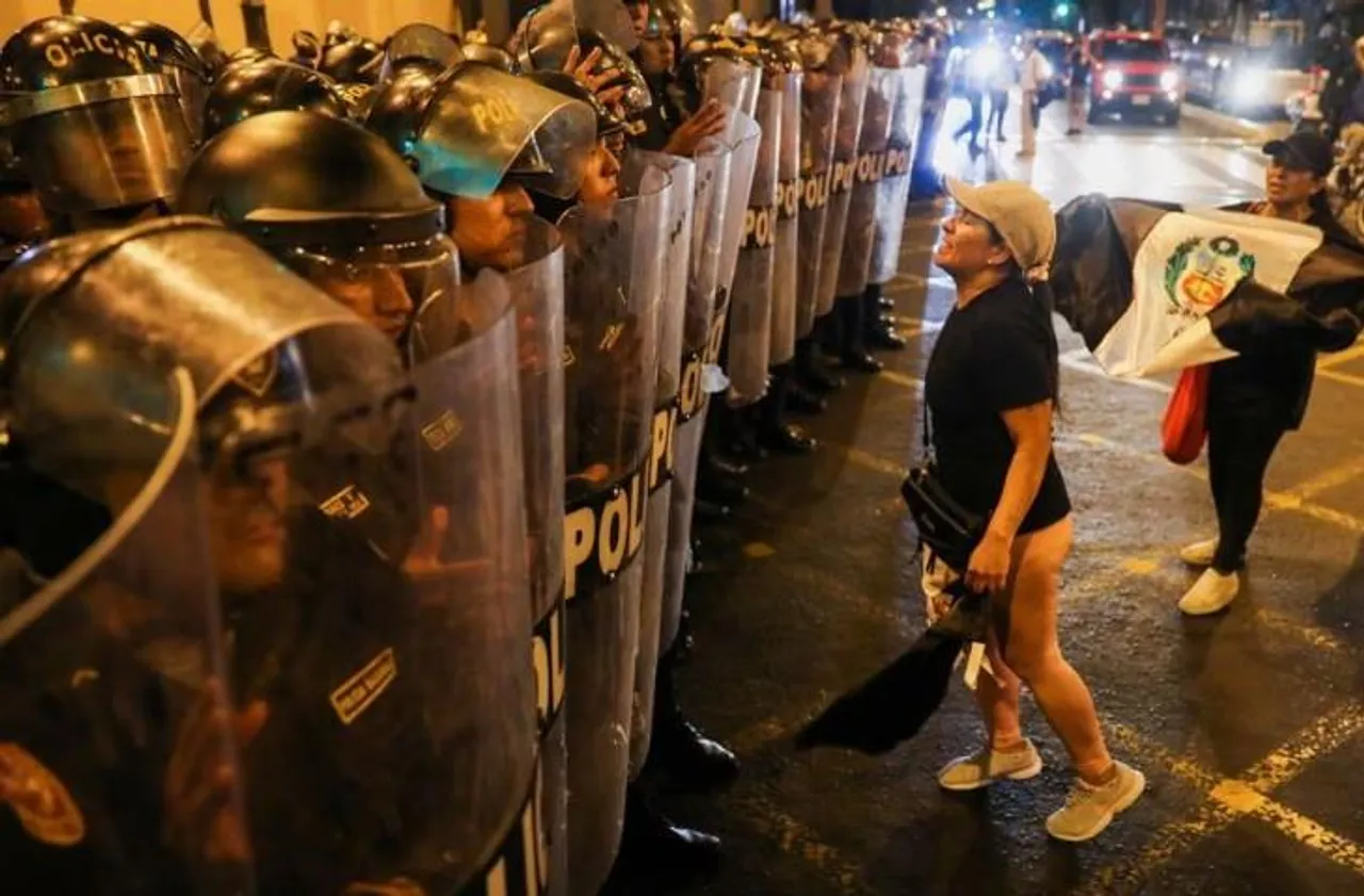 বিক্ষোভের মধ্যে পেরুর পর্যটন কেন্দ্র কুসকোর বিমানবন্দর আবার বন্ধ