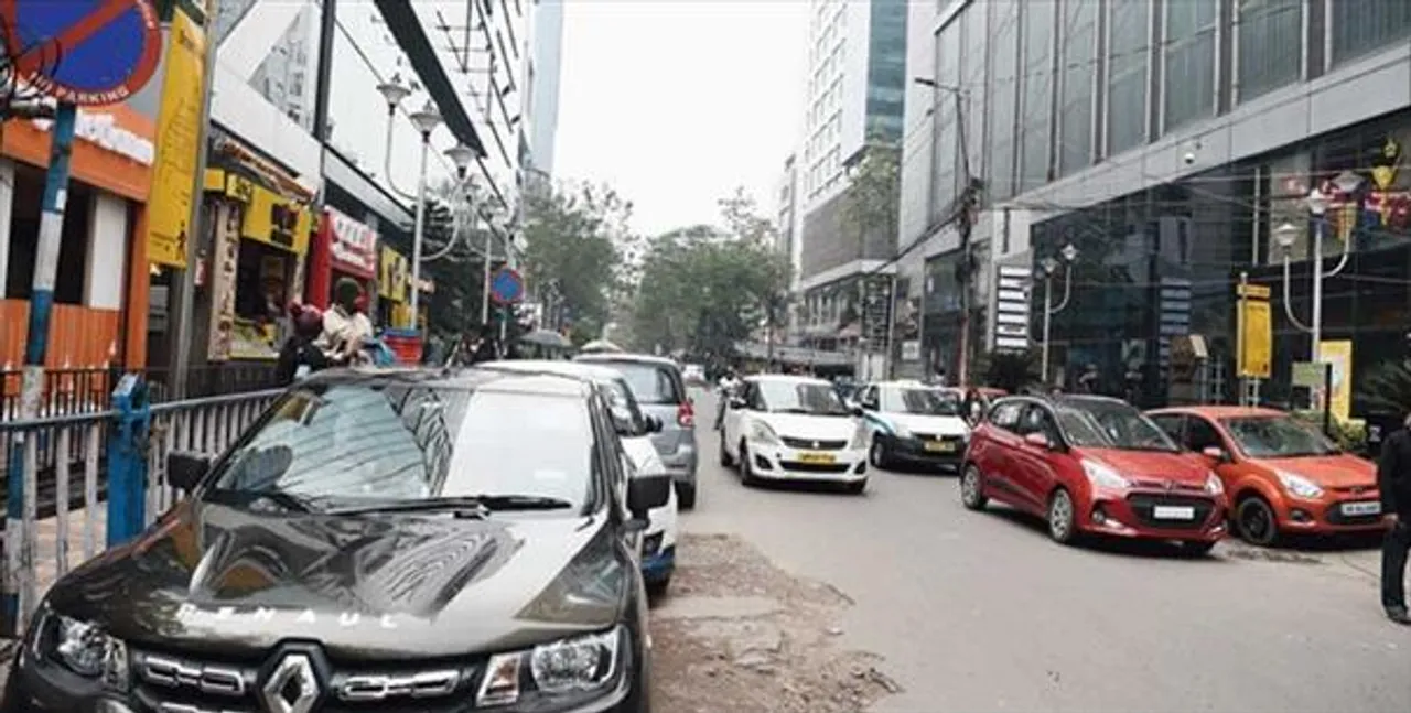 পুরসভার আয় বাড়াতে ভরসা পার্কিং জোন!