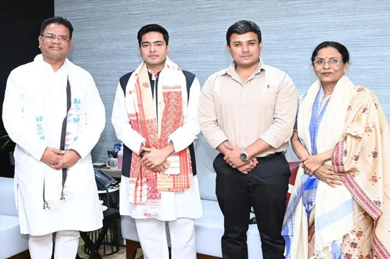 তৃণমূলে যোগ দিলেন রিপুন বোরা