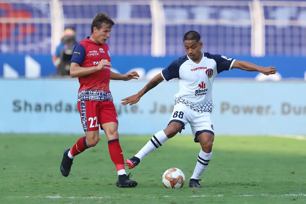 ইস্টবেঙ্গলেই থাকছেন সৌরভ