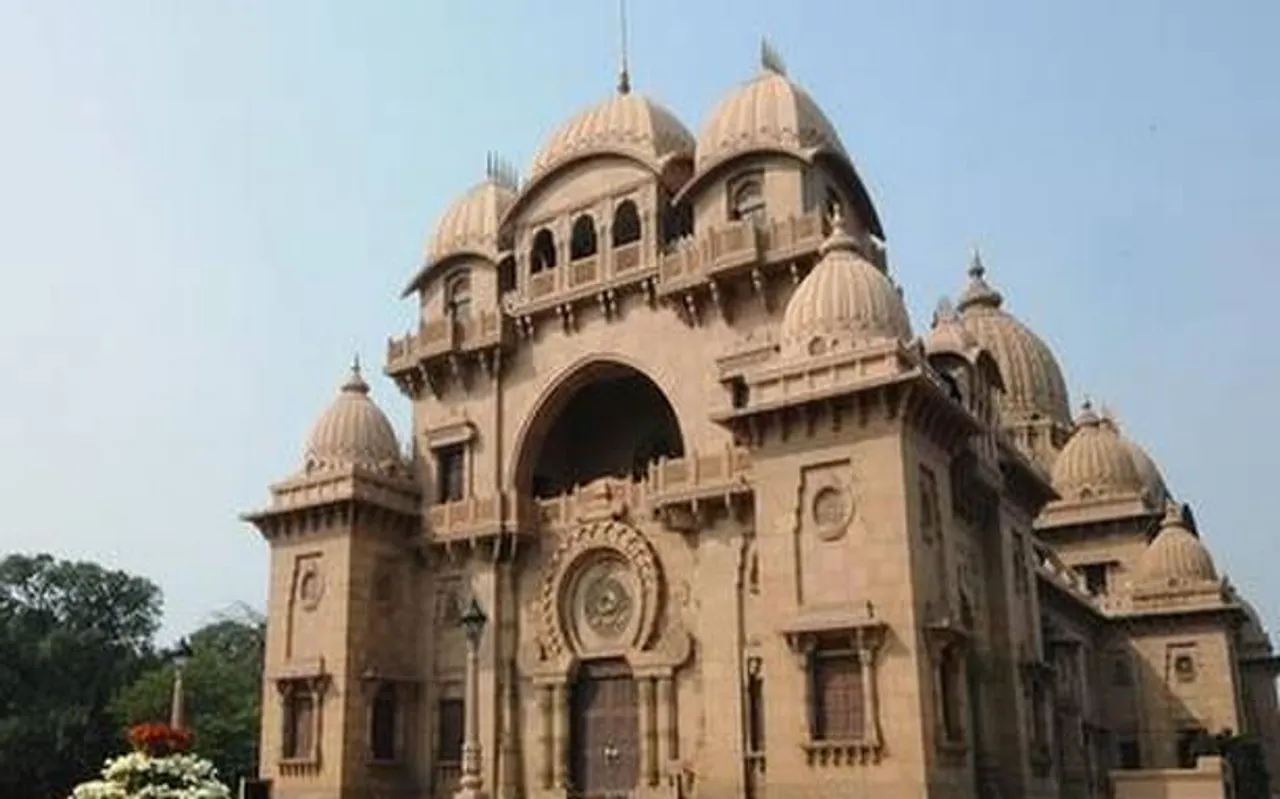 সন্ন্যাসী স্বামী অমেয়ানন্দ প্রয়াণে শোকবার্তা মুখ্যমন্ত্রীর