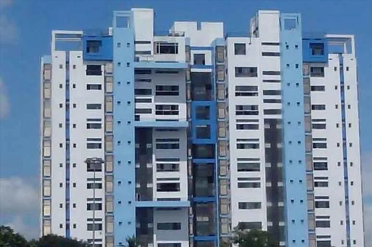 ৩১ মার্চ পর্যন্ত বাড়ল রাতের বিধিনিষেধ, ছাড় হোলিতে