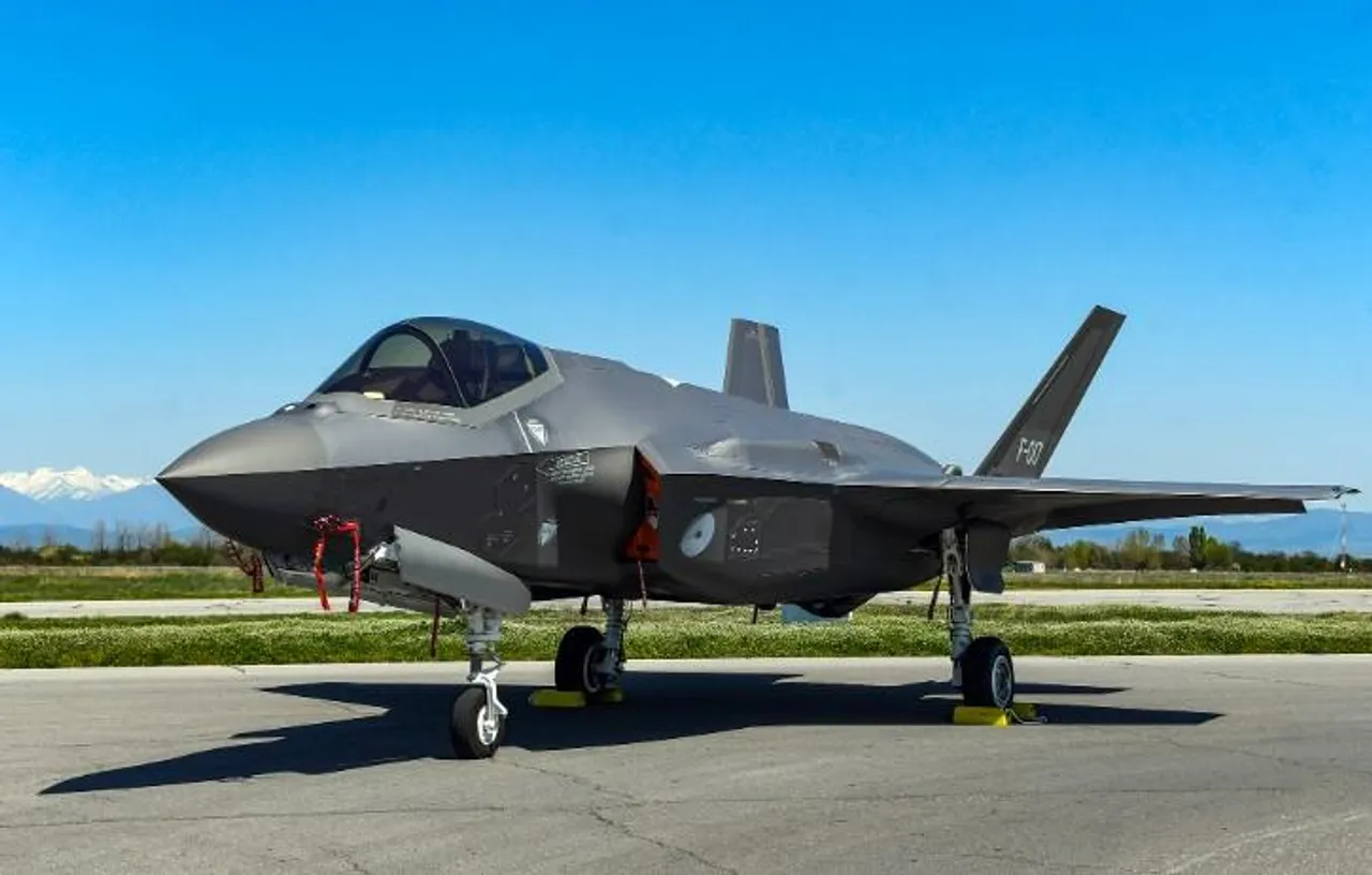 পোল্যান্ডে ৮টি এফ-৩৫ যুদ্ধবিমান পাঠাবে নেদারল্যান্ডস