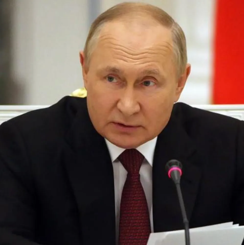 পুতিনের বক্তব্য সংরক্ষণকারীদের বিষয়ে পূর্ববর্তী অবস্থানের সাথে সাংঘর্ষিক!