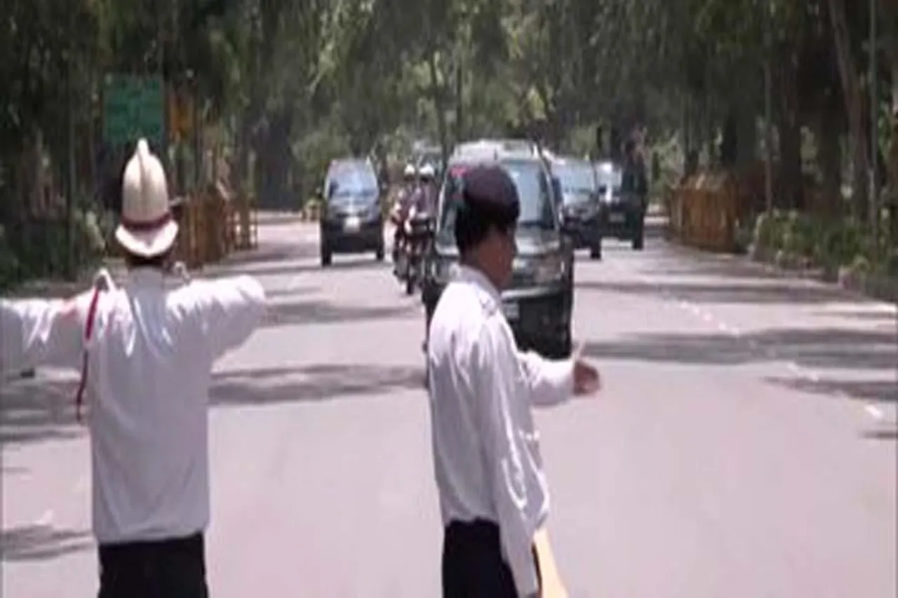 জনপথ রোডে নতুন বাসভবনে পৌঁছলেন রামনাথ কোবিন্দ