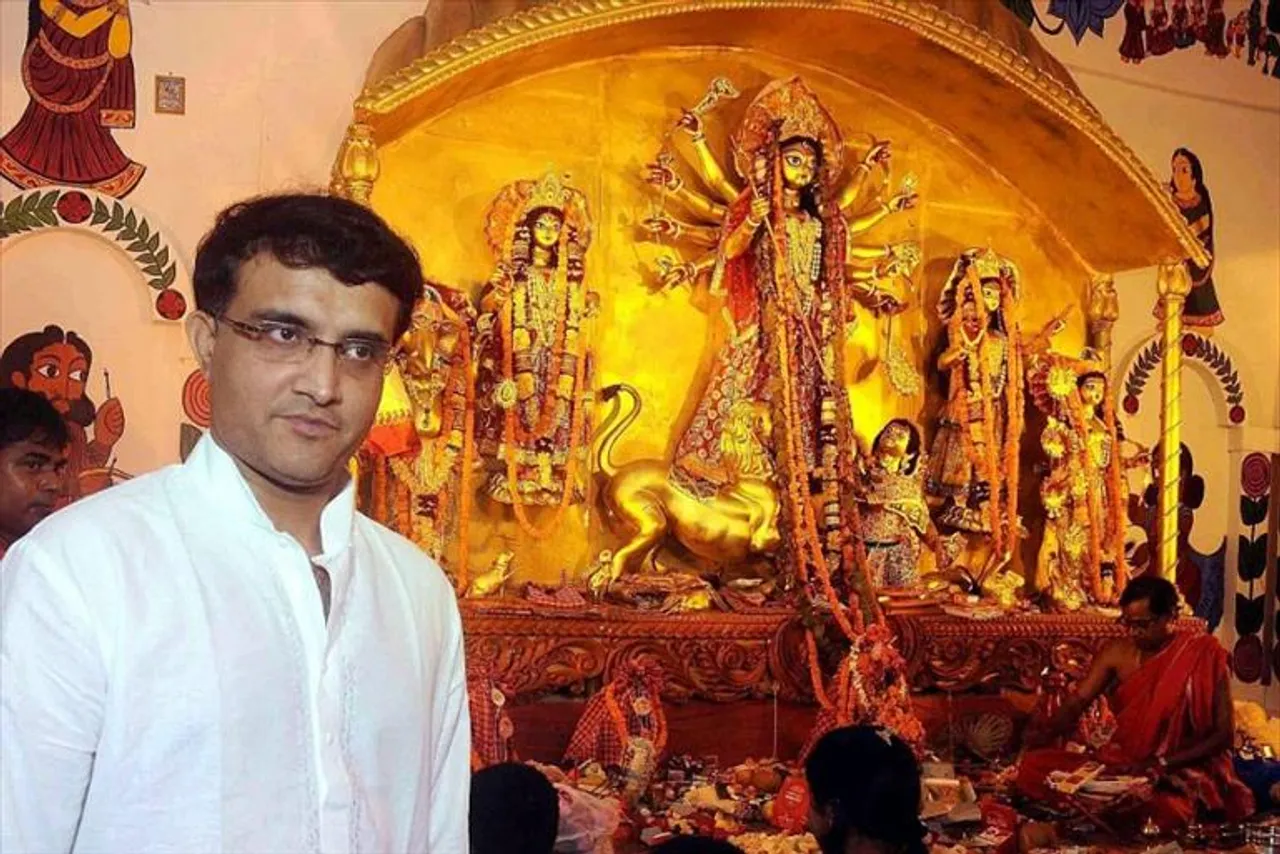 পুজোর রঙে দাদা