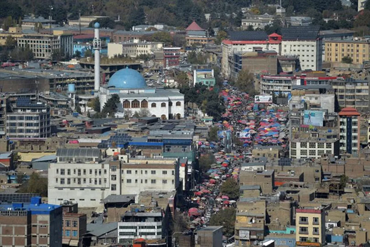 গ্রেনেড বিস্ফোরণে কাঁপল কাবুল, আহত একাধিক