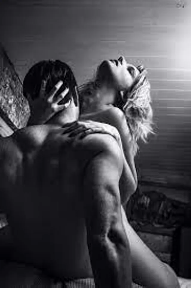 আদরে উষ্ণতা আসুক