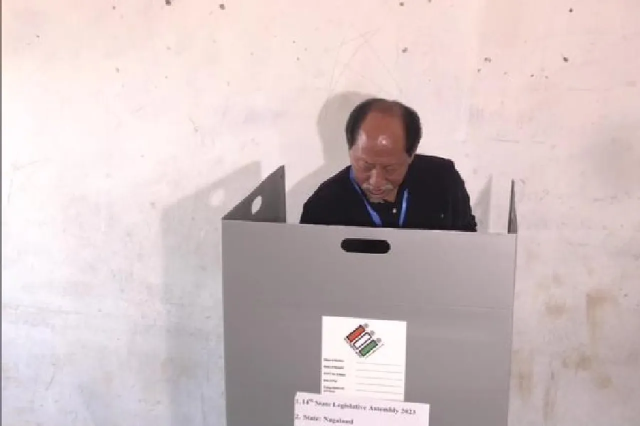 ভোট দিলেন নাগাল্যান্ডের মুখ্যমন্ত্রী