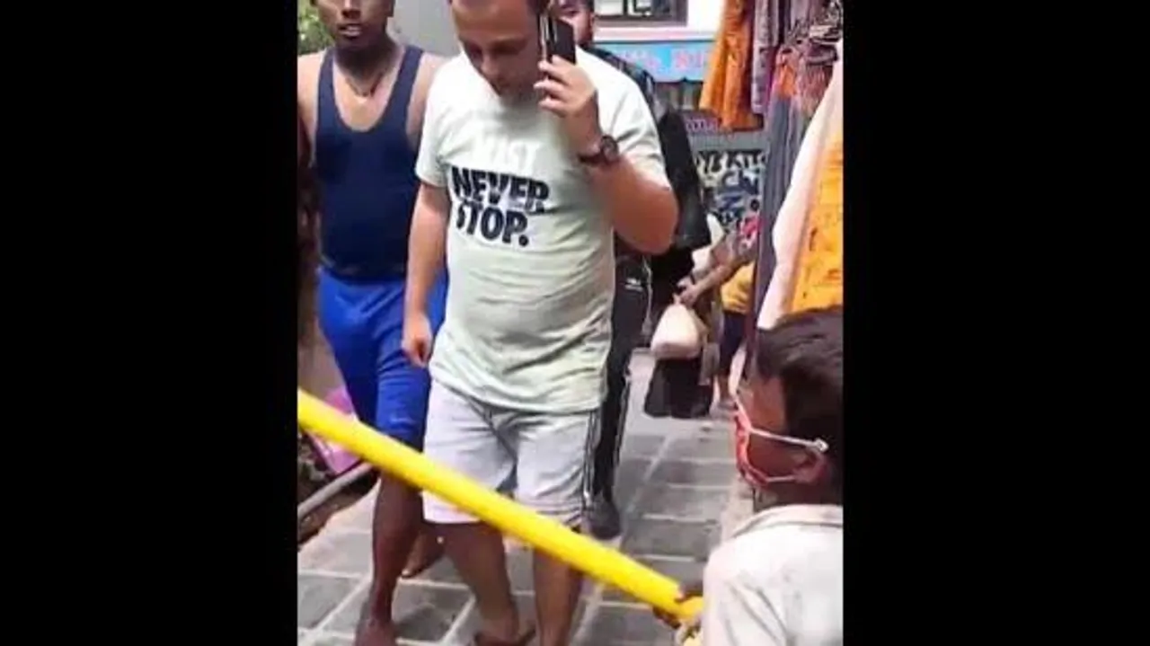 সামাজিক সচেতনা বাড়াচ্ছে এই খুদে, দেখুন