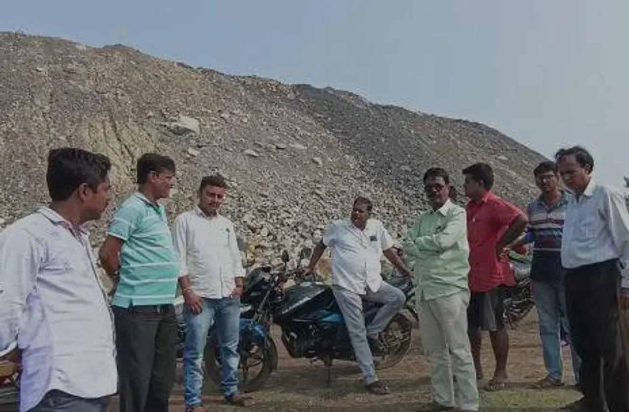 পাণ্ডবেশ্বরে ঘাট পরিদর্শনে তৃণমূল ব্লক সভাপতি