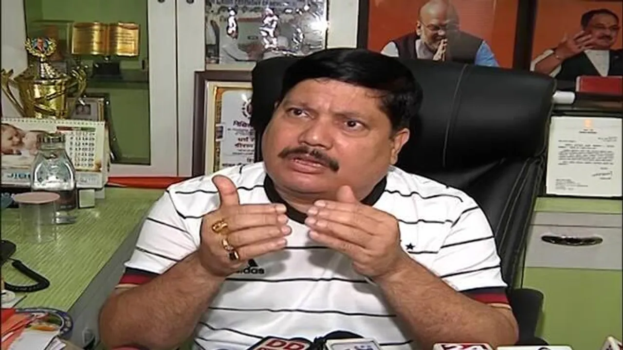 দল পরিবর্তন করেও মন্ত্রী বাবুল সুপ্রিয়,  বিস্ফোরক অর্জুন