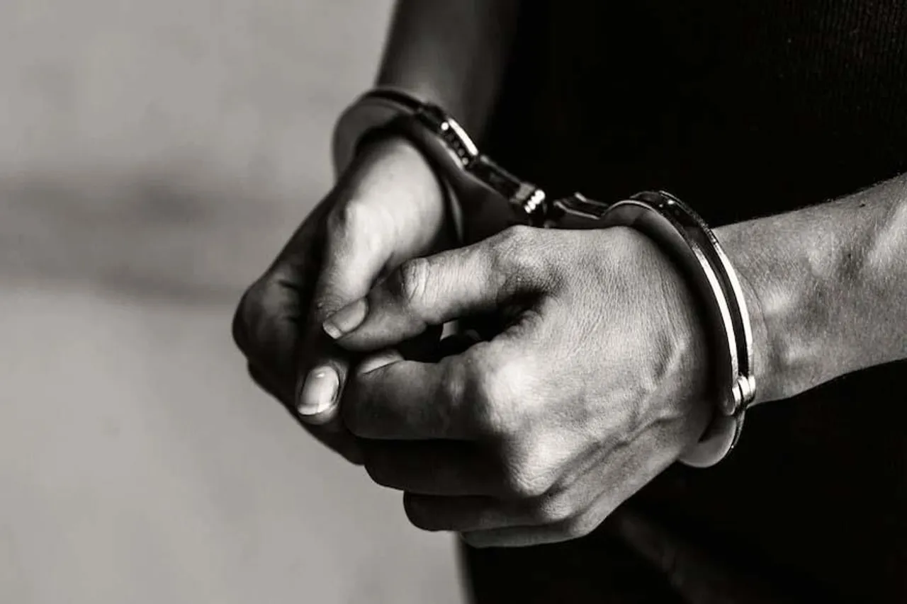 ৪-৫ লক্ষ টাকায় মেয়েদের বিক্রি, ক্রাইম ব্রাঞ্চের জালে মানব পাচারকারী