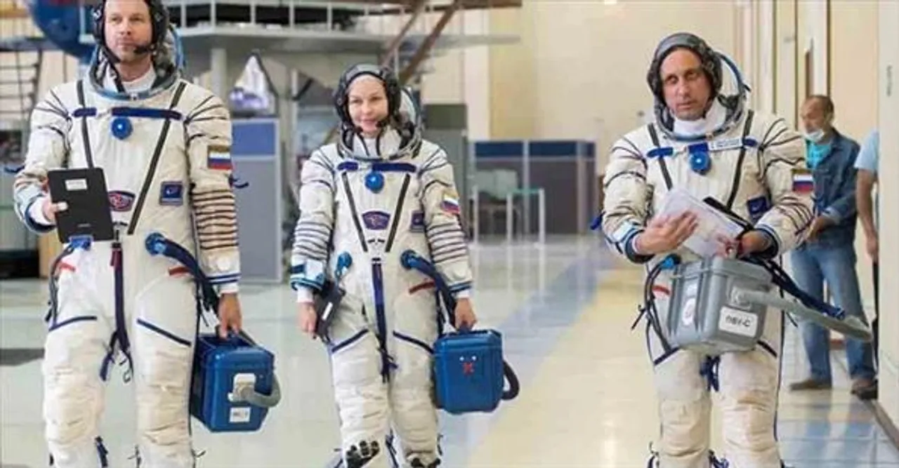 এবারে মহাকাশে হবে সিনেমার শুটিং