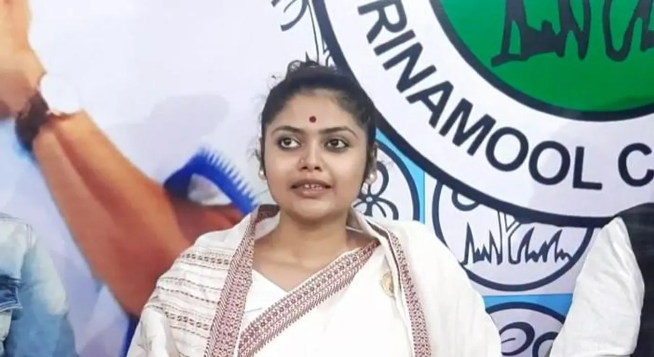 সাংবাদিক সম্মেলনে তৃণমূল যুব সভাপতি সায়নী ঘোষ