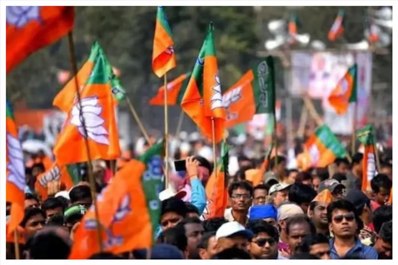 অন্য দলের টিকিটও ঠিক করে দেয় বিজেপি! তোলপাড় রাজনীতি