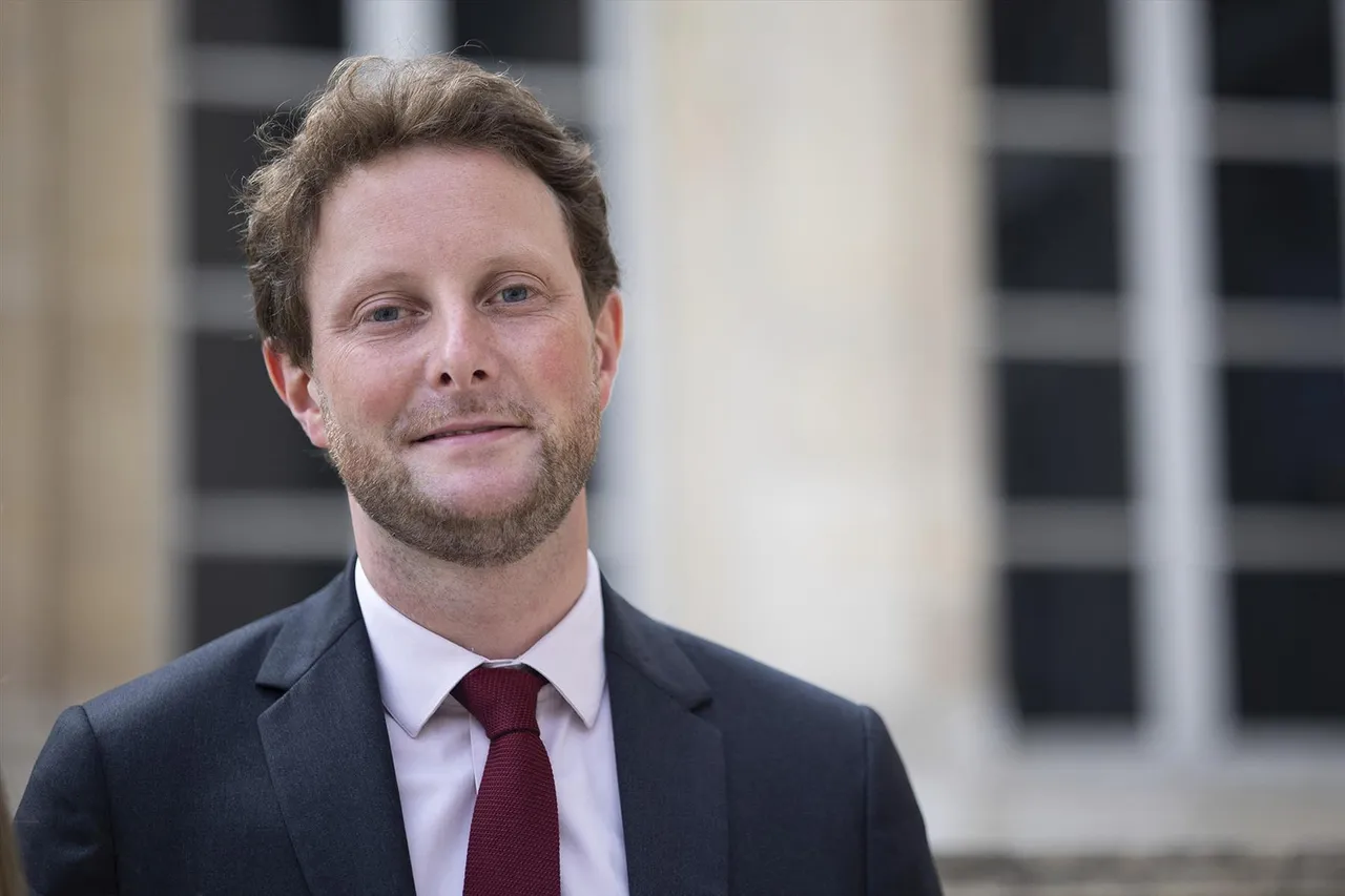 ইইউতে যোগ দিতে ভিআইপি পাস পাবে না ইউক্রেন জানাল ফ্রান্স