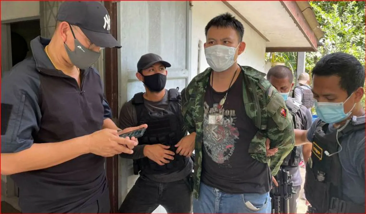 এবার বন্দুকবাজের হামলায় উত্তপ্ত থাইল্যান্ড