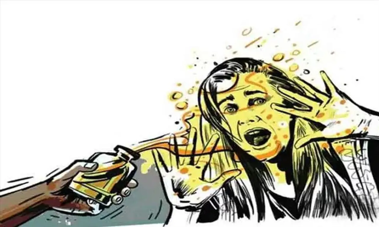 উচ্চমাধ্যমিক পরীক্ষার্থীর উপর অ্যাসিড হামলার অভিযোগ উঠল