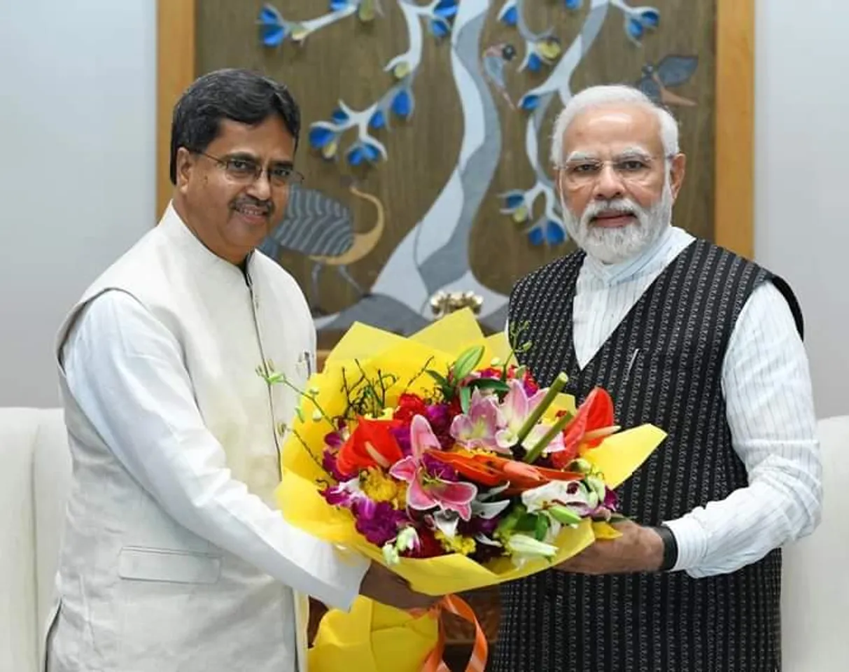 প্রধানমন্ত্রীর সঙ্গে দেখা করলেন ত্রিপুরার মুখ্যমন্ত্রী
