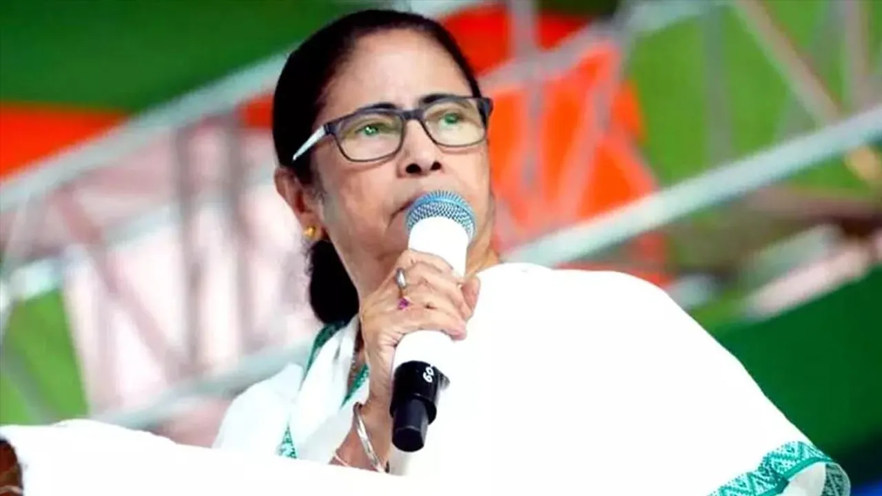 পাওয়ারফুল বৈঠকে থাকবেন না মুখ্যমন্ত্রী!