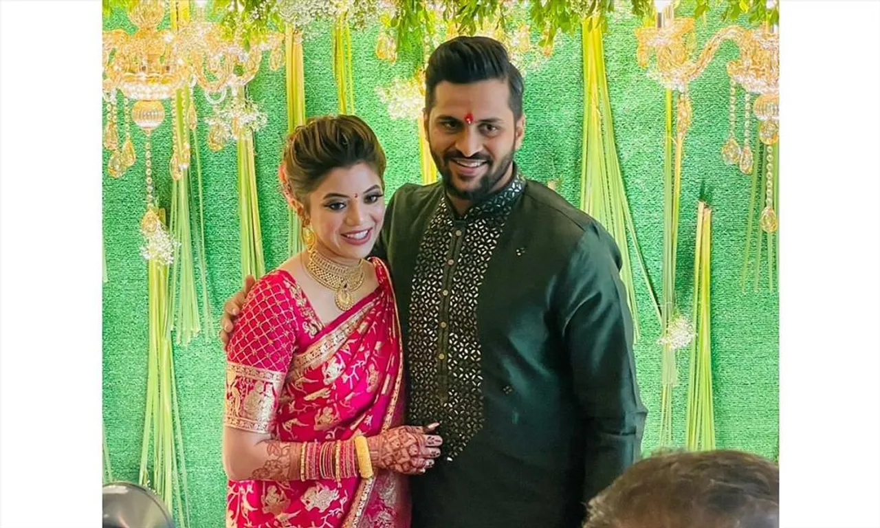 গাঁটছড়া বাঁধতে চললেন শার্দুল ঠাকুর