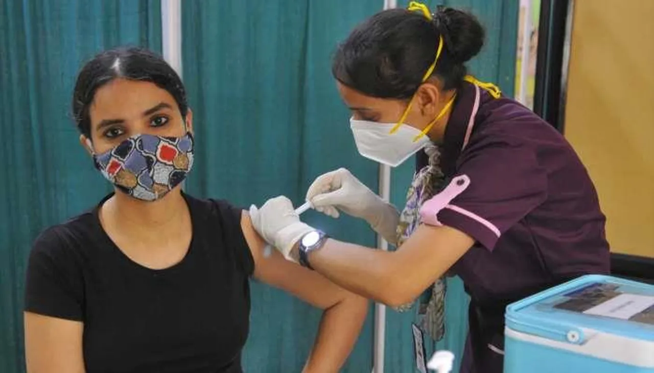 টিকাকরণে নয়া নজির গড়ল দেশ