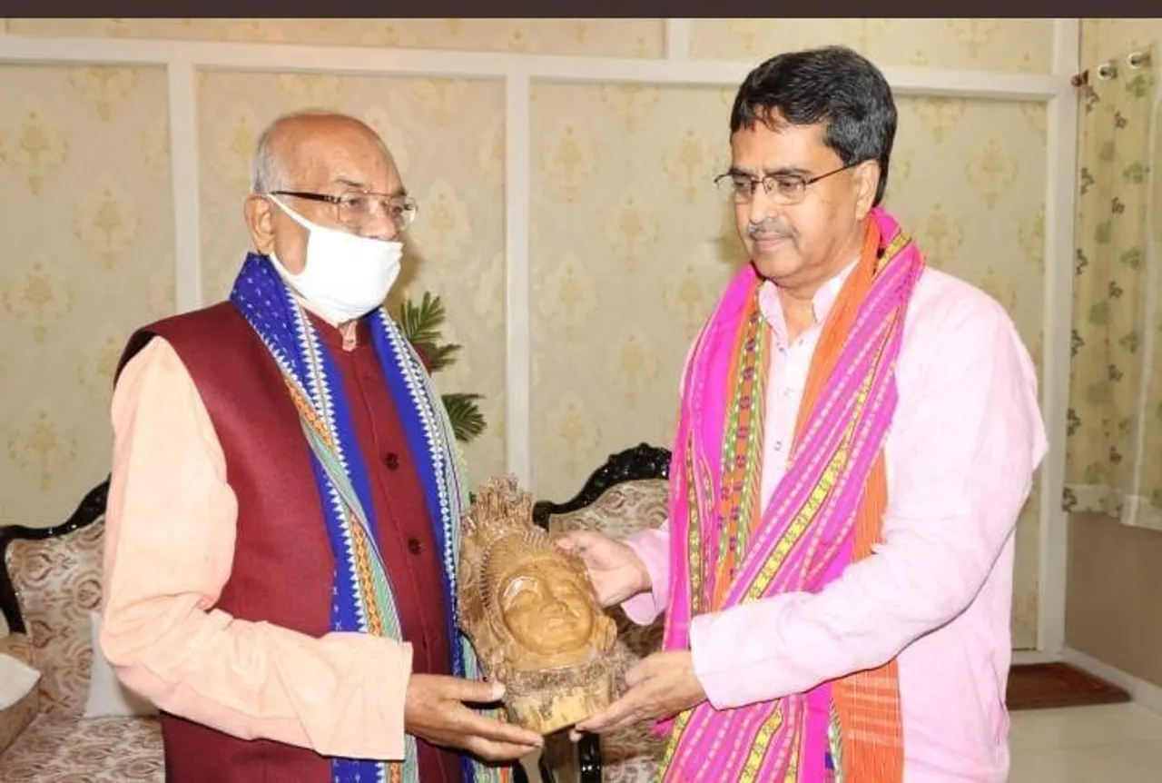 জন্মদিনে রাজ্যপালকে শুভেচ্ছা জানালেন মুখ্যমন্ত্রী