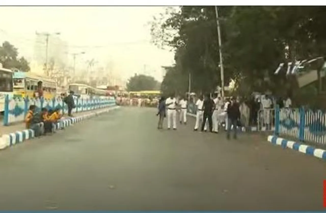 ধর্মতলায় মোতায়েন প্রচুর পুলিশ