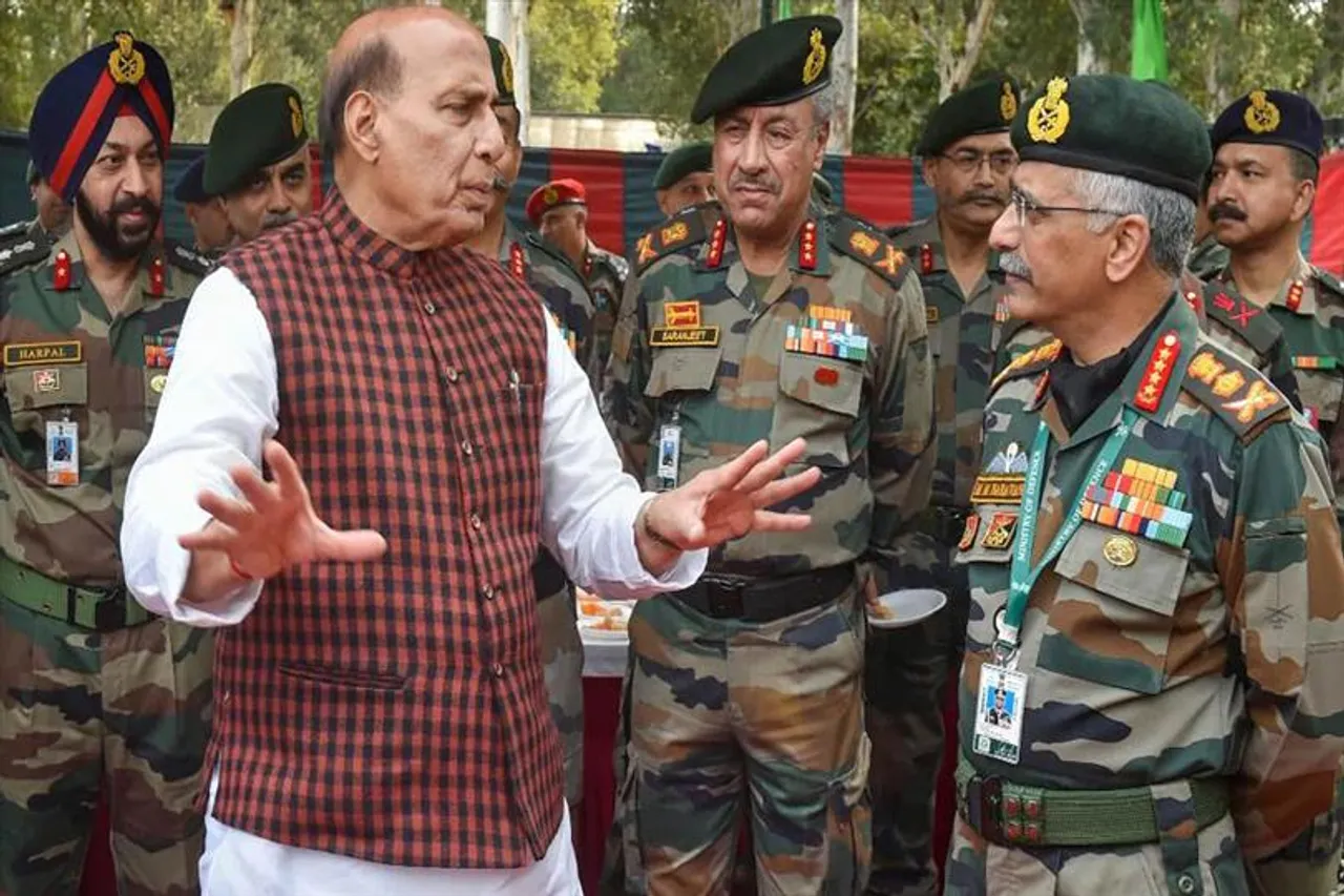 গুরুত্বপূর্ণ পদক্ষেপ নিলেন রাজনাথ সিং