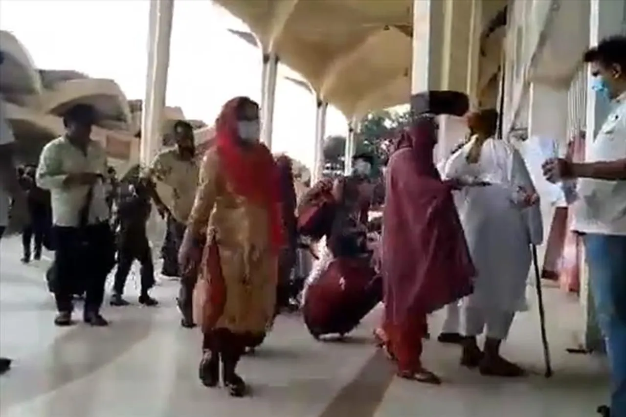 ঢাকা ও রাঙ্গামাটি জেলা রেড জোন চিহ্নিত হয়েছে