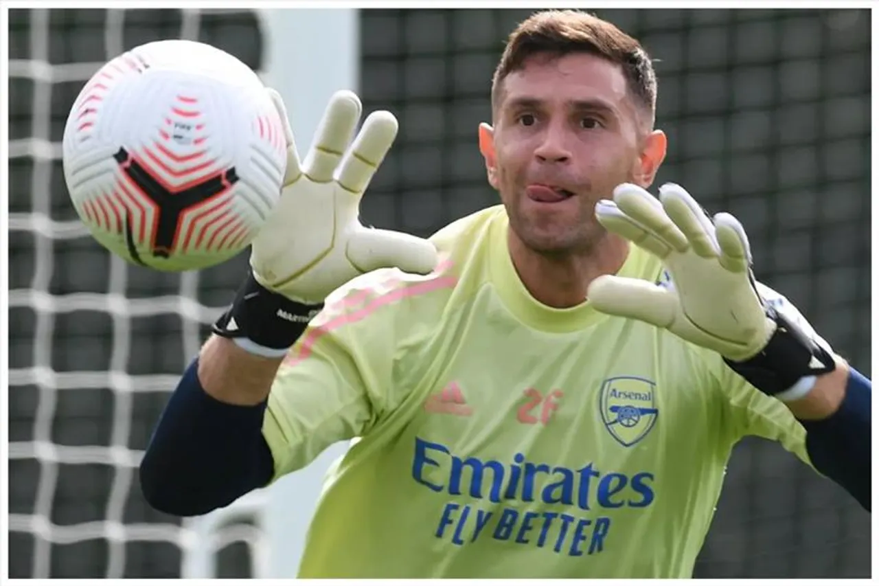 নিজের ভবিষ্যৎ সম্পর্কে বড় মন্তব্য করলেন এমি মার্টিনেজ