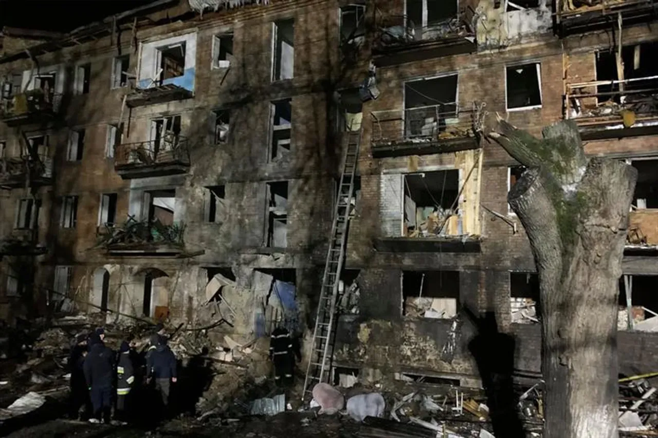 রাশিয়ার হামলায় বাড়ছে ইউক্রেনে  মৃত্যু