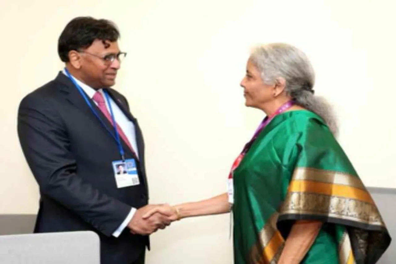 সিঙ্গাপুরের ফিনান্সিয়াল অ্যাকশন টাস্ক ফোর্সের সভাপতির সঙ্গে সাক্ষাৎ করলেন নির্মলা সীতারামন