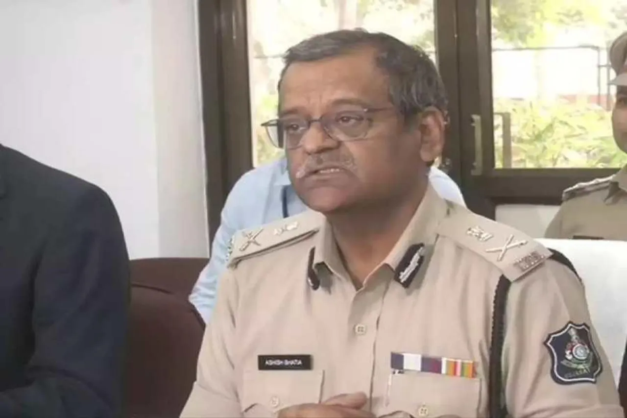 রাত পোহালেই গুজরাট নিৰ্বাচন, কি জানালেন গুজরাটের ডিজিপি?