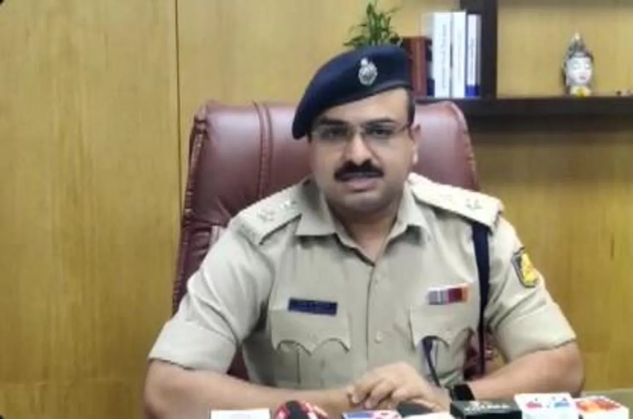 কর্ণাটকে বিজেপি ও কংগ্রেস কর্মীদের মধ্যে সংঘর্ষ, ৩টি এফআইআর দায়ের