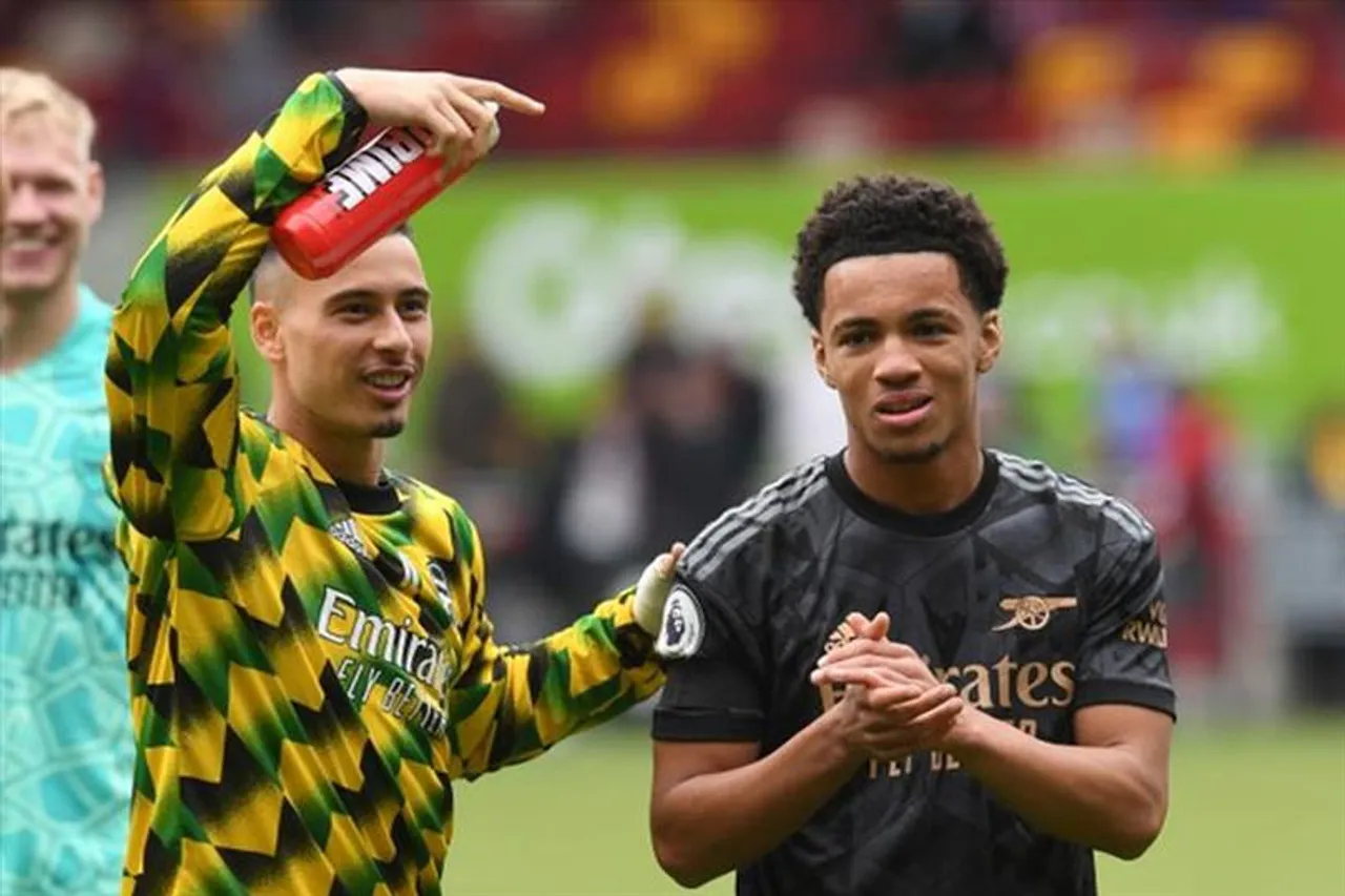 ১৫ বছরের ফুটবলারকে কেন নামানো হল মাঠে? উত্তর দিলেন আরতেতা