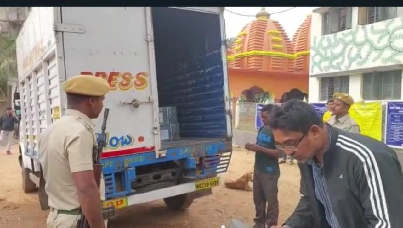 পুলিশের ঘেরাটোপে পৌঁছাল টেটের প্রশ্নপত্র