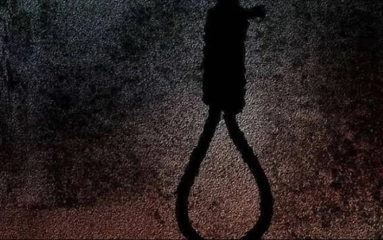 ২ সপ্তাহে ৪ জন! ফের রহস্য়মৃত্যু স্কুল পড়ুয়ার